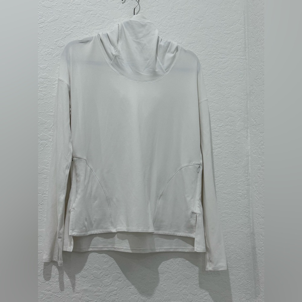 ⤵️PRICE ⬇️LULULEMON • White Woman Hoodie Top • sz S/M